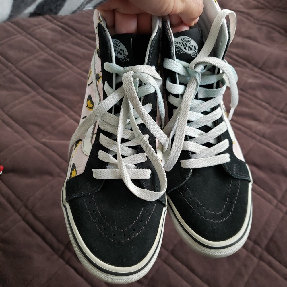 Van's banana print high tops